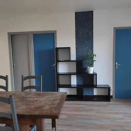 Maison De Village * Le Mayet-de-Montagne