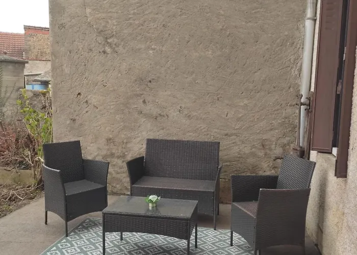 Maison De Village Holiday home